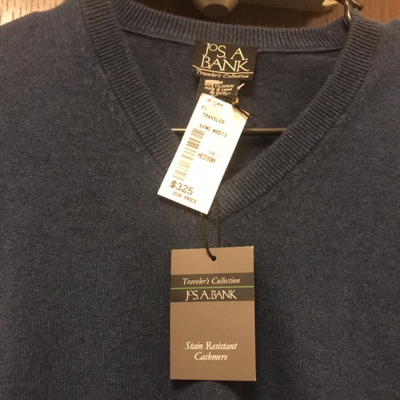 NWT Jos A. bank 100% cashmere v- neck sweater - Picture 8 of 9